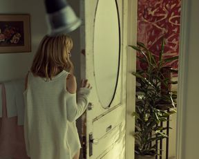 Tatiana Maslany, Ksenia Solo nude - Orphan_Black_s03e07 (2015)