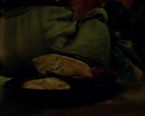 Hannah_New_-_Black_Sails_s02e03 (2015)