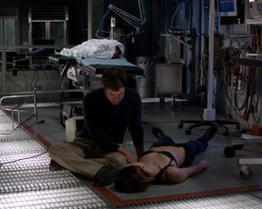 Olivia_Wilde_-_The_Lazarus_Effect (2015)