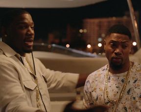 Taylor_Rhodenbaugh, Ella_Thomas nude - Ballers_s01e03 (2015)