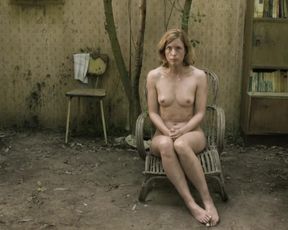 Eva Van de Wijdeven, Maria Kraakman - Schneider vs. Bax (2015) celebrity hot scene