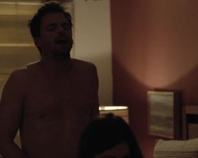 Diora_Baird_-_Casual_s01e03 (2015)