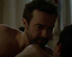 Sara Giraudeau - Le Bureau des Legendes s01e09 (2015) celebrity hot scene