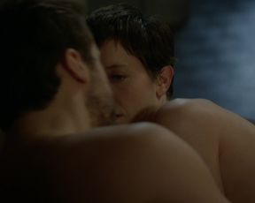 Sara Giraudeau - Le Bureau des Legendes s01e09 (2015) celebrity hot scene