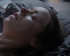 Alice Dwyer - Ma Folie (2015) celebs sexy scene