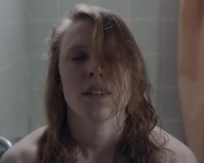 Mara Scherzinger - Ubers Wasser (2014) celeb hot movie scene