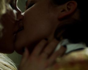 Mandahla_Rose__Julia_Billington_-_All_About_E (2015)