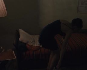 Julia Kijowska - Czerwony pajak (2015) actress nude scene