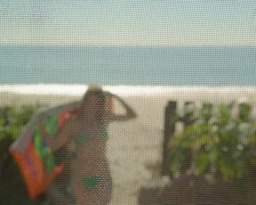 Bojana Novakovic nude - Shameless_s05e12 (2015)