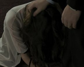 Stacy_Martin_-_The_Lady_in_the_Car_with_Glasses_and_a_Gun (2015)