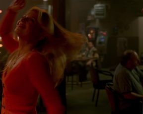 Kelly Curran - Grizzly (2014) celebs sexy