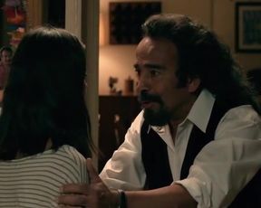 Paulina Gaitan, Daniela Soto Vell - Eddie Reynolds y Los Angeles de Acero (2014)