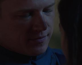 Roxanne_McKee nude - Dominion_s01e02 (2014)