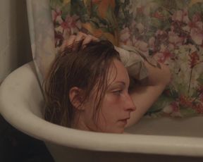 Arielle Holmes - Heaven Knows What (2015) actress sexy video