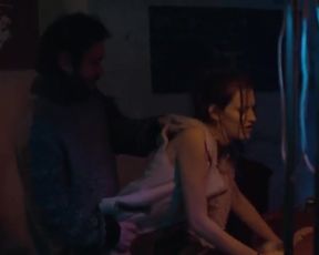 Barbora Janova - Cirkus Bukowsky s02e03 (2014) celeb sexy scene