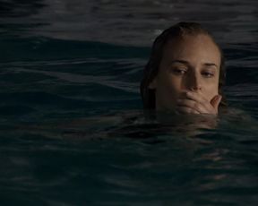 Diane_Kruger_-_The_Bridge_s02e01 (2014)