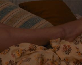 Cecile De France, Izia Higelin - La belle saison (2015) celeb hot scene