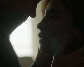 Lubna_Azabal_-_The_Honourable_Woman_s01e07 (2014)