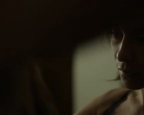 Lubna_Azabal_-_The_Honourable_Woman_s01e07 (2014)