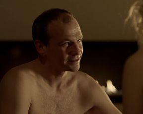 Izabela Firlova - Pripad pro exorcistu s01e03 (2015) celeb nude video