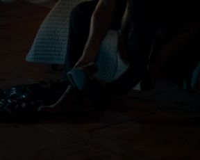 Savannah Basley - The Art of More s01e05 (2015) celebs hot video scene