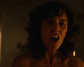 Alison Brie, Betty Gilpin, and other - Glow s01e01 (2017) celeb hot scene