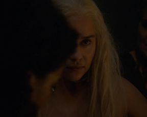 Emilia Clarke naked - Game_of_Thrones (2016) (Season 6, Episode 3)