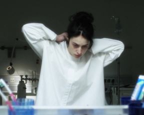 Violetta Schurawlow, Stephani Burkhard - Die Holle - Inferno (2017) Nude sexy video