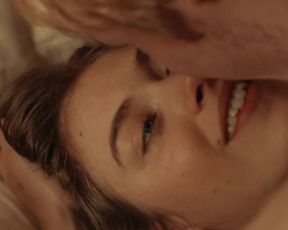 Imogen Poots – Mobile Homes (2017) Naked movie scene