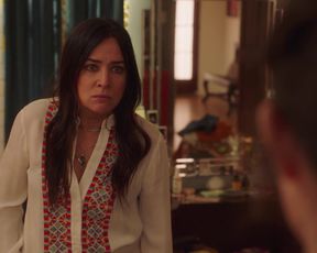 Mikey Madison - Better Things s04e04 (2020) Sexy of staging scene