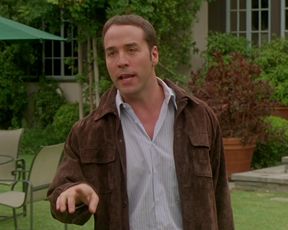 Daryl Hannah nude scene - Keeping Up with the Steins (2006)