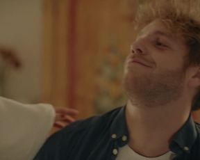 Paola Duniaud - Je suis partagé (2018) Naked movie scene