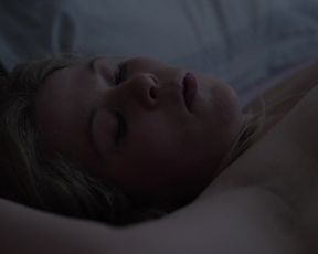 India Hair - Rester vertical (2016)Explicit nude of staging scene