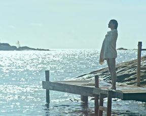 Karin Franz Koerlof - Den allvarsamma leken (2016) celebrity hot scene