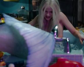 Marilyn Lima - Une sirene a Paris (2020) celeb naked