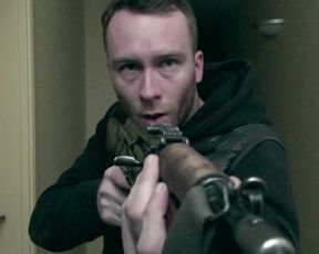 Elsa Galles naked - Love (2017)