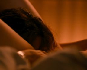 Rosanny Zayas, Stephanie Allynne, Sepideh Moafi - The L Word Generation Q s01e07 (2020) lesbian celebs TV scenes