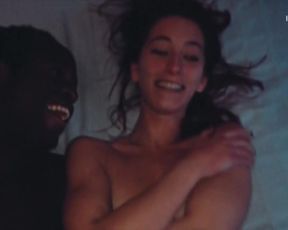 Sophie Breyer, Zoe Fischer - La Treve (2016) (Season 1, Episode 6-9)