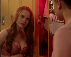 Madelaine Petsch - Riverdale s02e02 (2017)