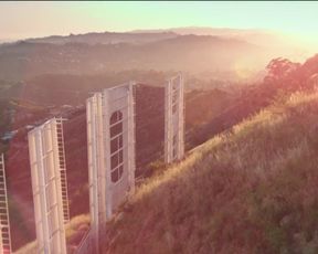 Joey King - The Kissing Booth (2018) celeb topless scenes