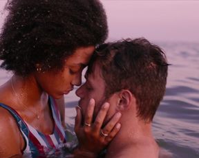 Rebecca Coco Edogamhe, Amanda Campana - Summertime s01e08 (2020) sexy naked