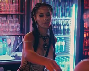 Lale Lecter nude - Night Out (2018)