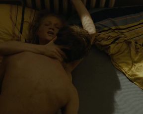 Dominika Moravkova-Zeleníkova nude - Pirko (2016) (Season1, Episode1)