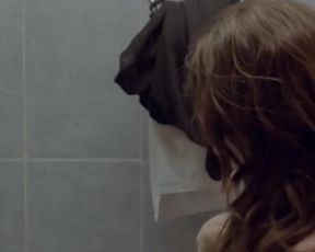 Ines De Tavira, Gloria Toba, Tato Alexander - El Alien y yo (2016) Nude "topless" scene