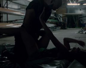 Maria Debska - Zabawa, zabawa (2018) Hot celebs scenes