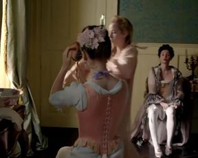 Eloise Smyth, Holli Dempsey БHarlots s01e04 (2017) Nude movie scenes