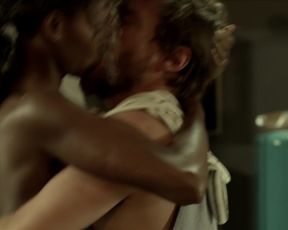 Maria Nela Sinisterra - Tiempo muerto (2016) Naked actress in a sexy video