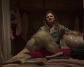 Jessica Rothe, Kathleen Rose Perkins - Juveniles (2018) Сut naked video