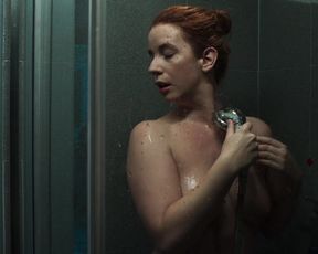 Anna Fixova nude - Vysoka hra s01e02 (2020)