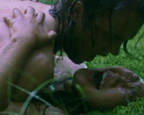 Dinara Drukarova, Ilyana Pavlova, Kyulli Teetamm, Merle Palmiste - Karu suda (2001)